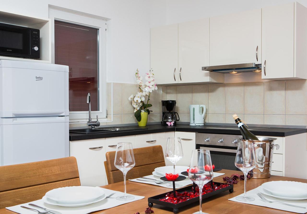 Apartmani Residence Jana Tar-Vabriga Buitenkant foto