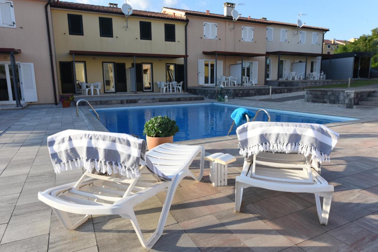 Apartmani Residence Jana Tar-Vabriga Buitenkant foto